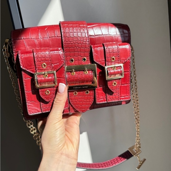 Michael Kors Embossed Gold Chain Leather Bag in Burgundy - Picture 14 of 17